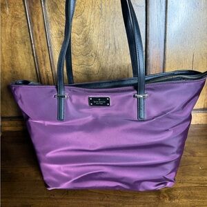 Kate spade tote NWT - color is true to last photo not metallic from light